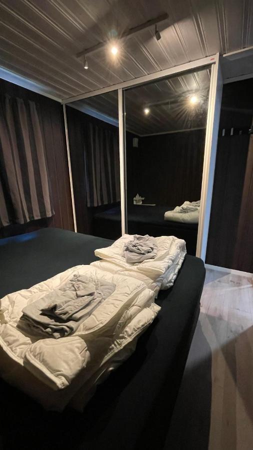 Stor Hytte I Olderfjord Villa Russenes Exteriör bild