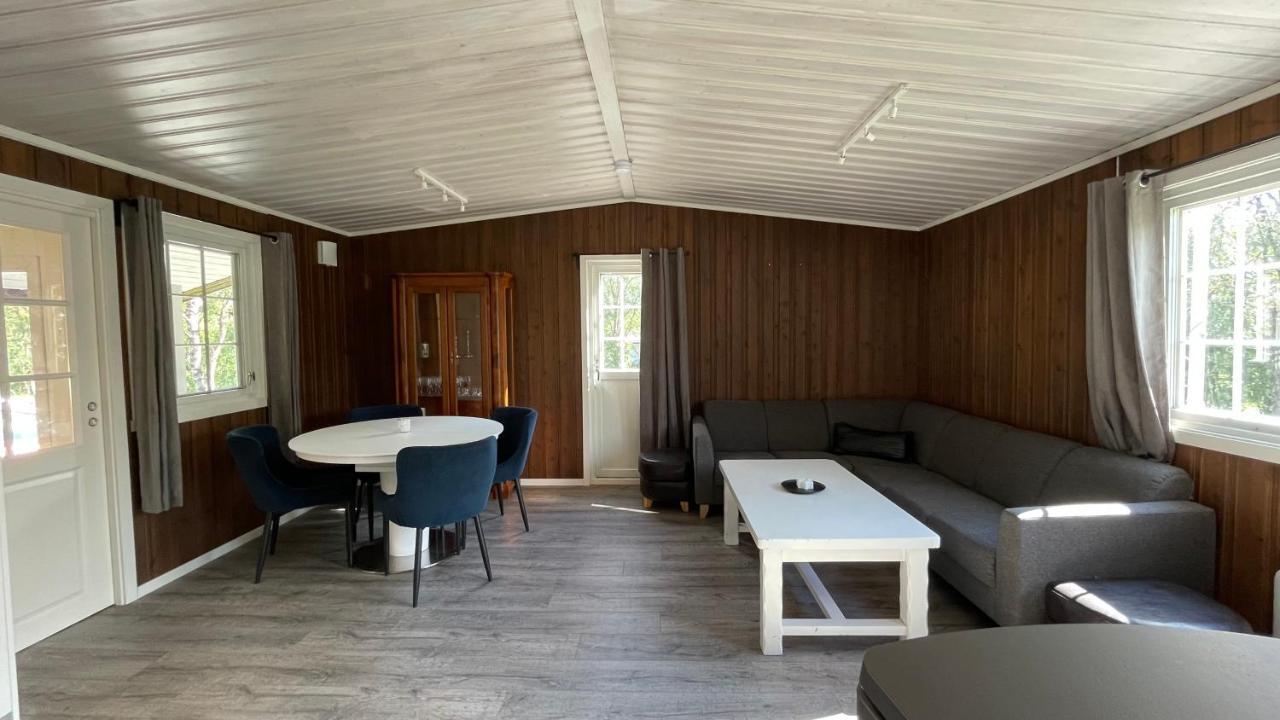 Stor Hytte I Olderfjord Villa Russenes Exteriör bild